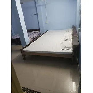  Homestay Ishwari Guest House,