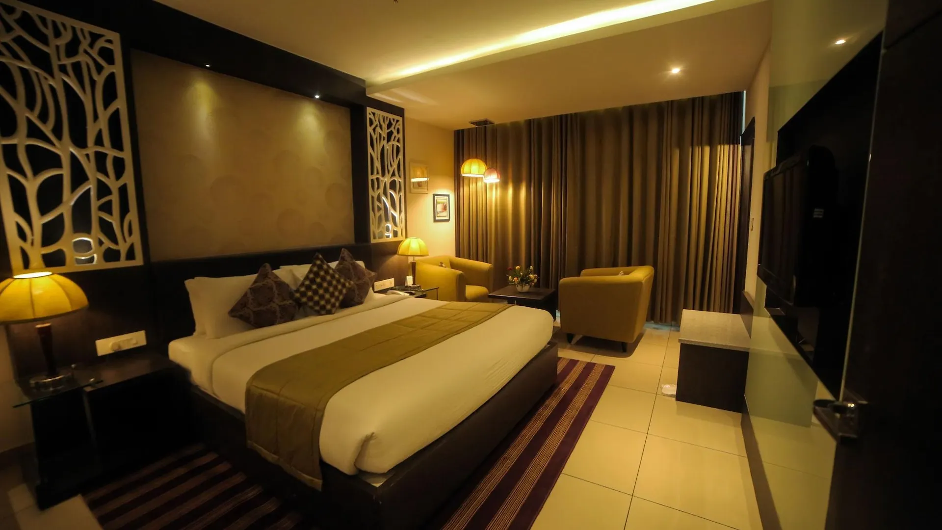 Rivatas By Ideal Varanasi Hotel
