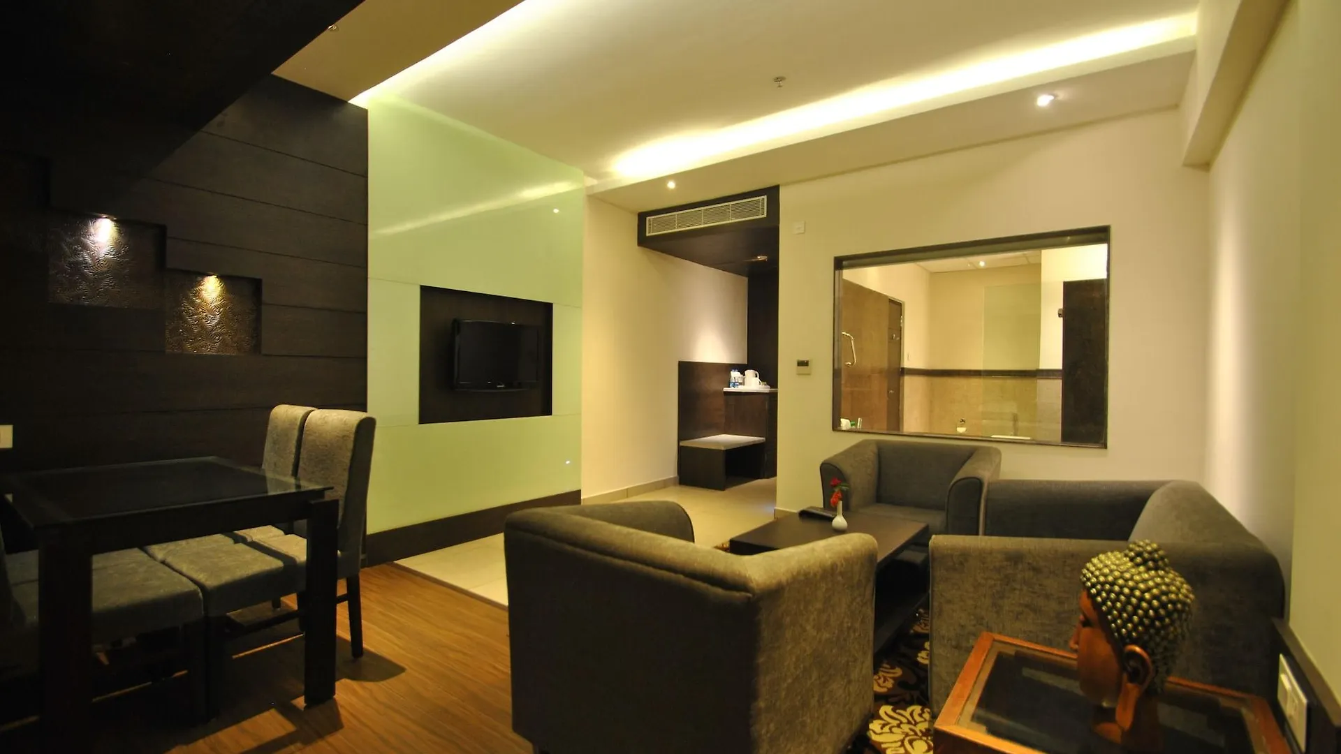 Rivatas By Ideal Varanasi Hotel